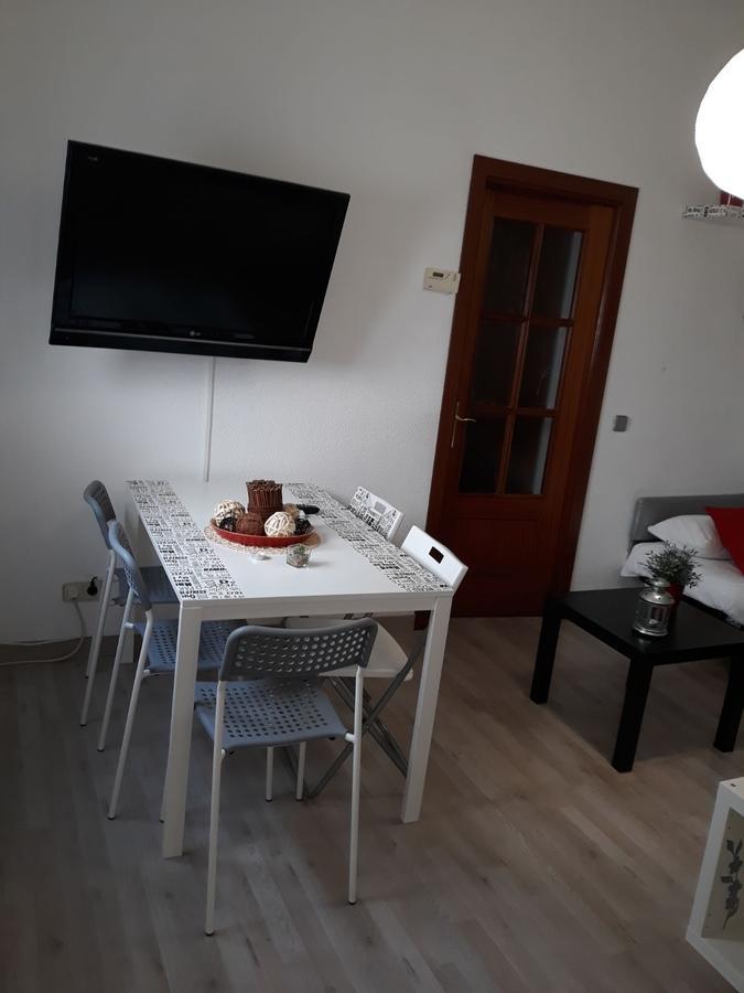 Latina Apartment Madrid Exterior foto