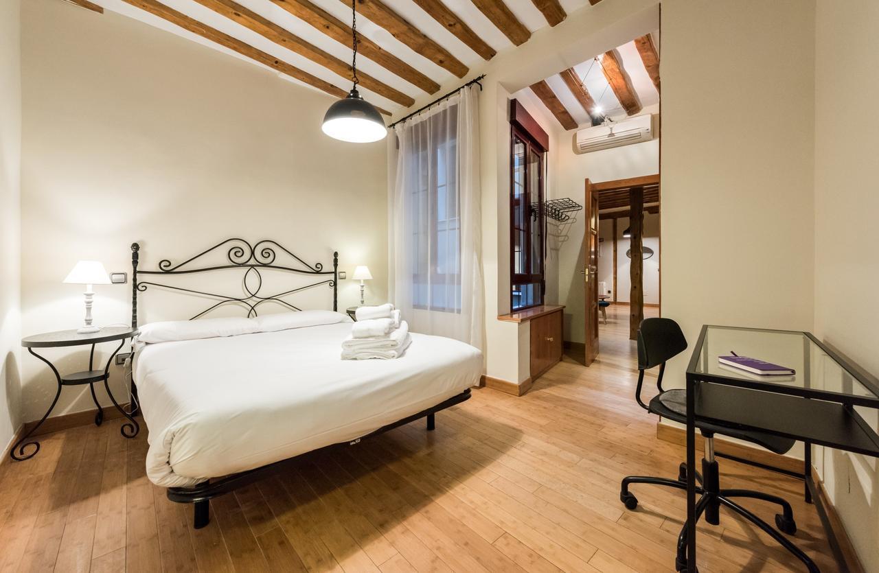 Latina Apartment Madrid Exterior foto